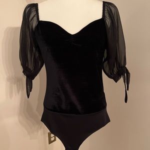 Zara velvet and sheer puff sleeve body suit